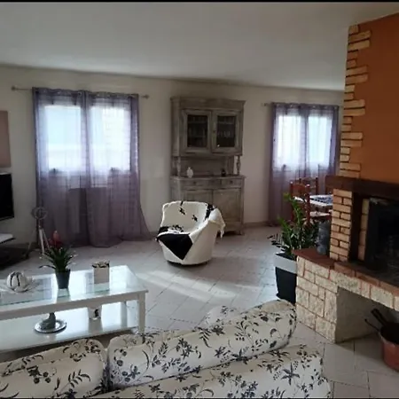 Villa, Proche Centre Ville Verdun-Sur-Garonne Extérieur photo