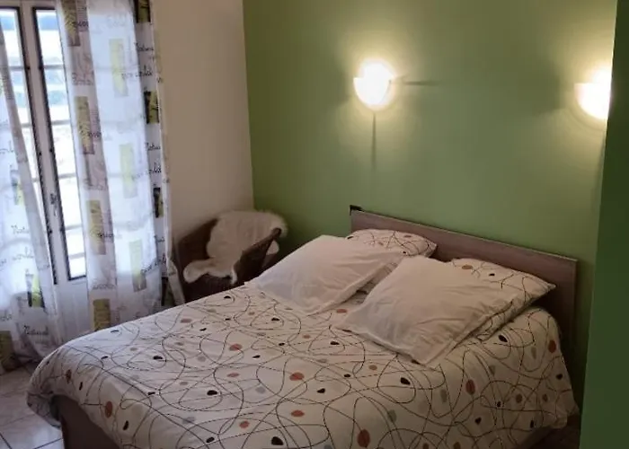 Villa, Proche Centre Ville